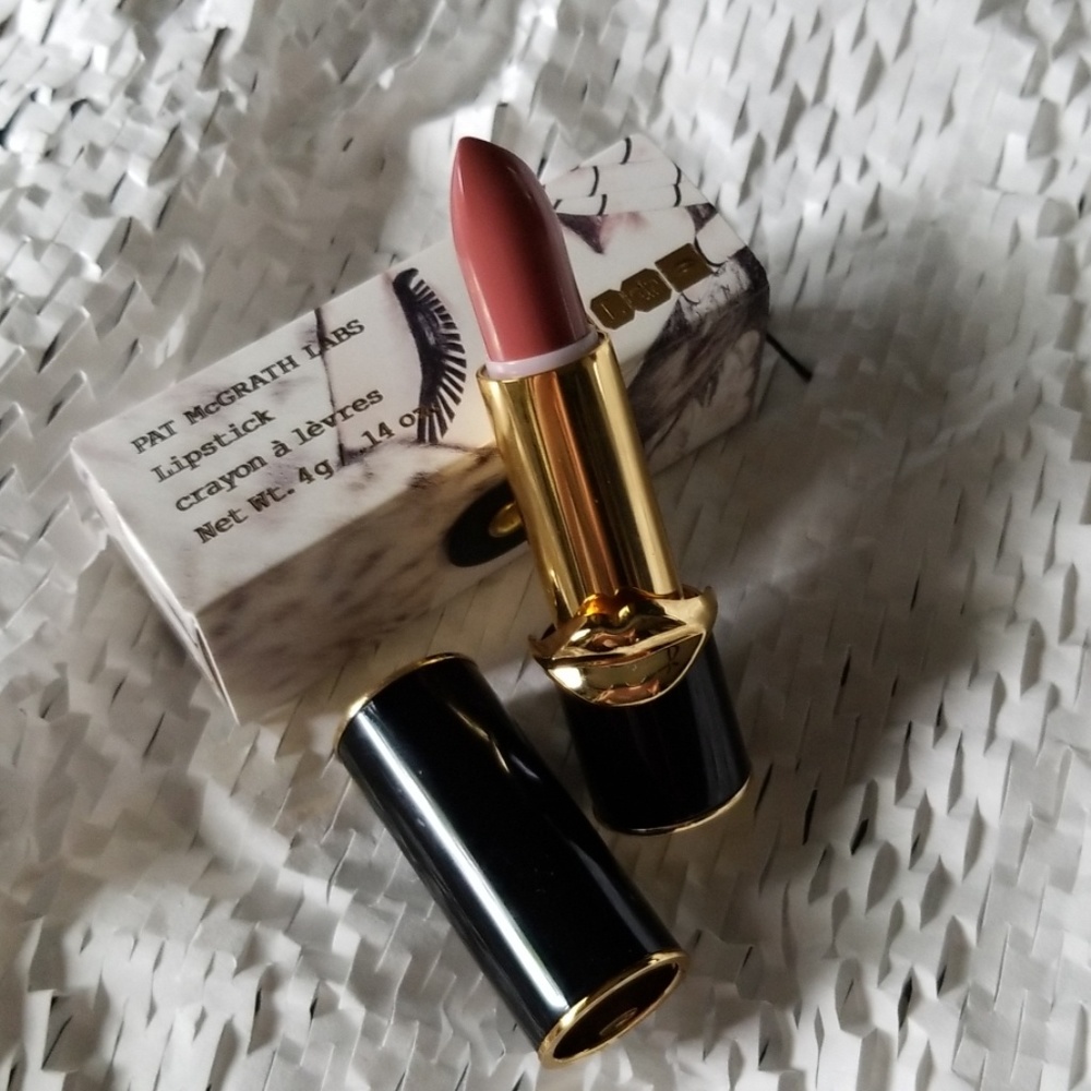 Pat Mcgrath LuxeTrance lipstick Realness 405
